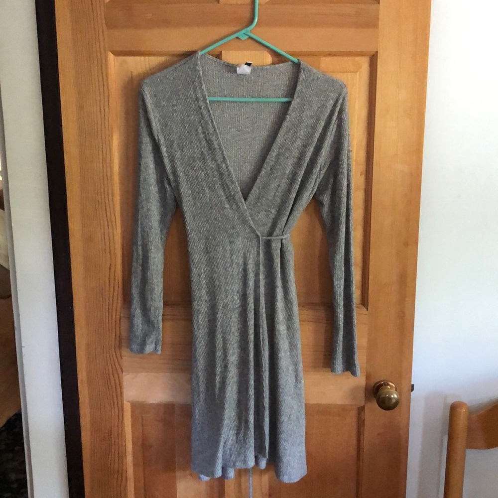 Long sleeved Gray Wrap Dress